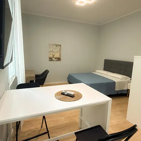 Easyhomestayducale Stationfreeparking Apartamento Parma