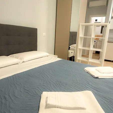 Apartamento Easyhomestayducale Stationfreeparking Parma