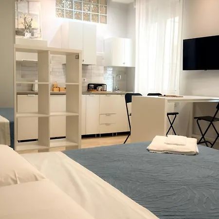 Easyhomestayducale Stationfreeparking * Parma